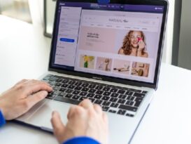 Shopify Developer Insights: Future Trends in UK Online Store Development