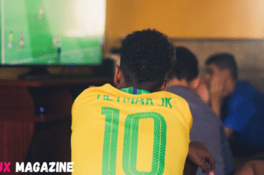 How Digital Platforms Are Changing the Way Fans Experience the Game