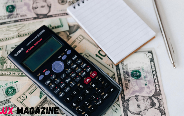 Clever Ways to Keep Your Budget in Check This Season