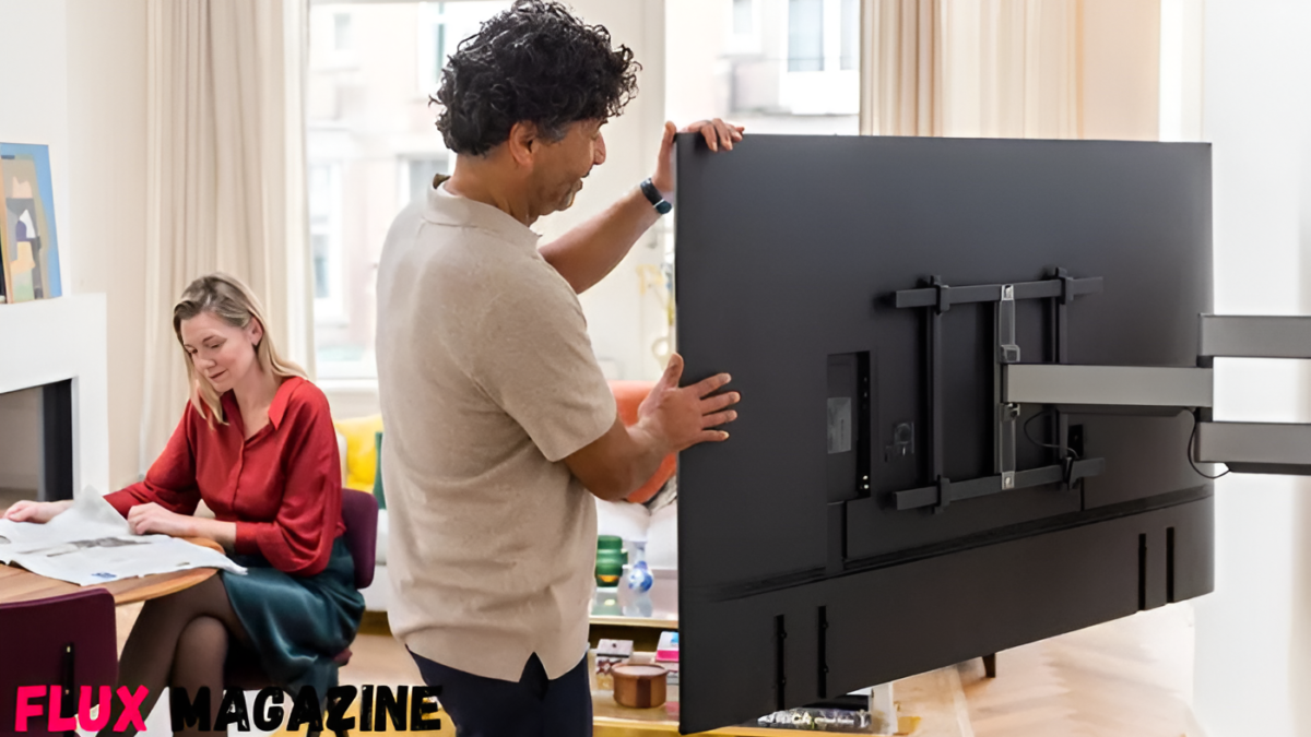 Full Motion TV Wall Mounts and How They Contribute to a Comfortable and Beautiful Living Room