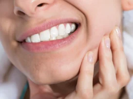 Do I Grind My Teeth How to Tell + Tips